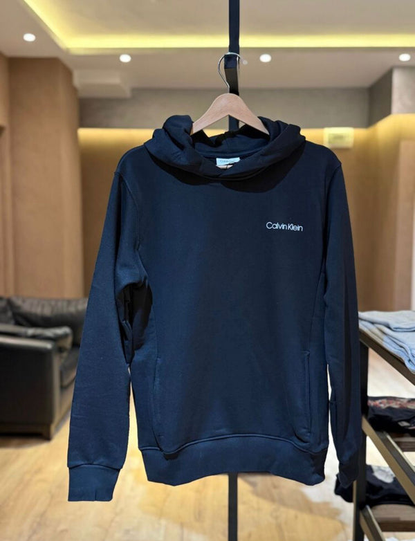 V.D Locaste Minimalist Sweatshirt