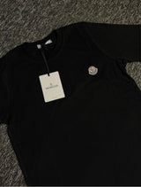 V.D Locaste Normal Yaka Tişört – Moncler Logolu